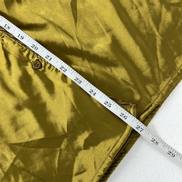 Taylor Swift Sz M Pajama Top Button Front Long Sleeve Chest Pocket - Picture 9 of 9